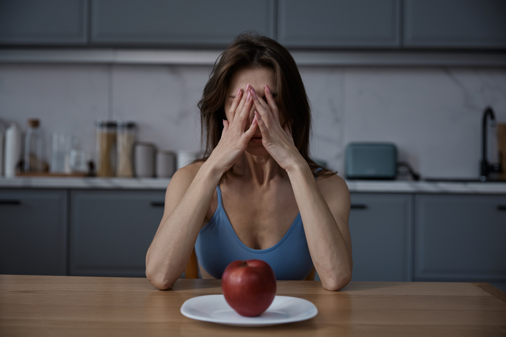 Yeme Bozuklukları: Anoreksiya, Bulimia ve Tıkınırcasına Yeme Bozukluğu Hakkında Bilmeniz Gerekenler